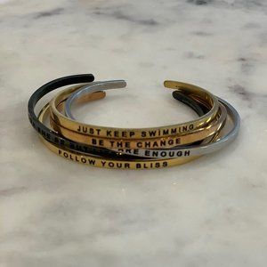 Mantraband Bracelets set of 5